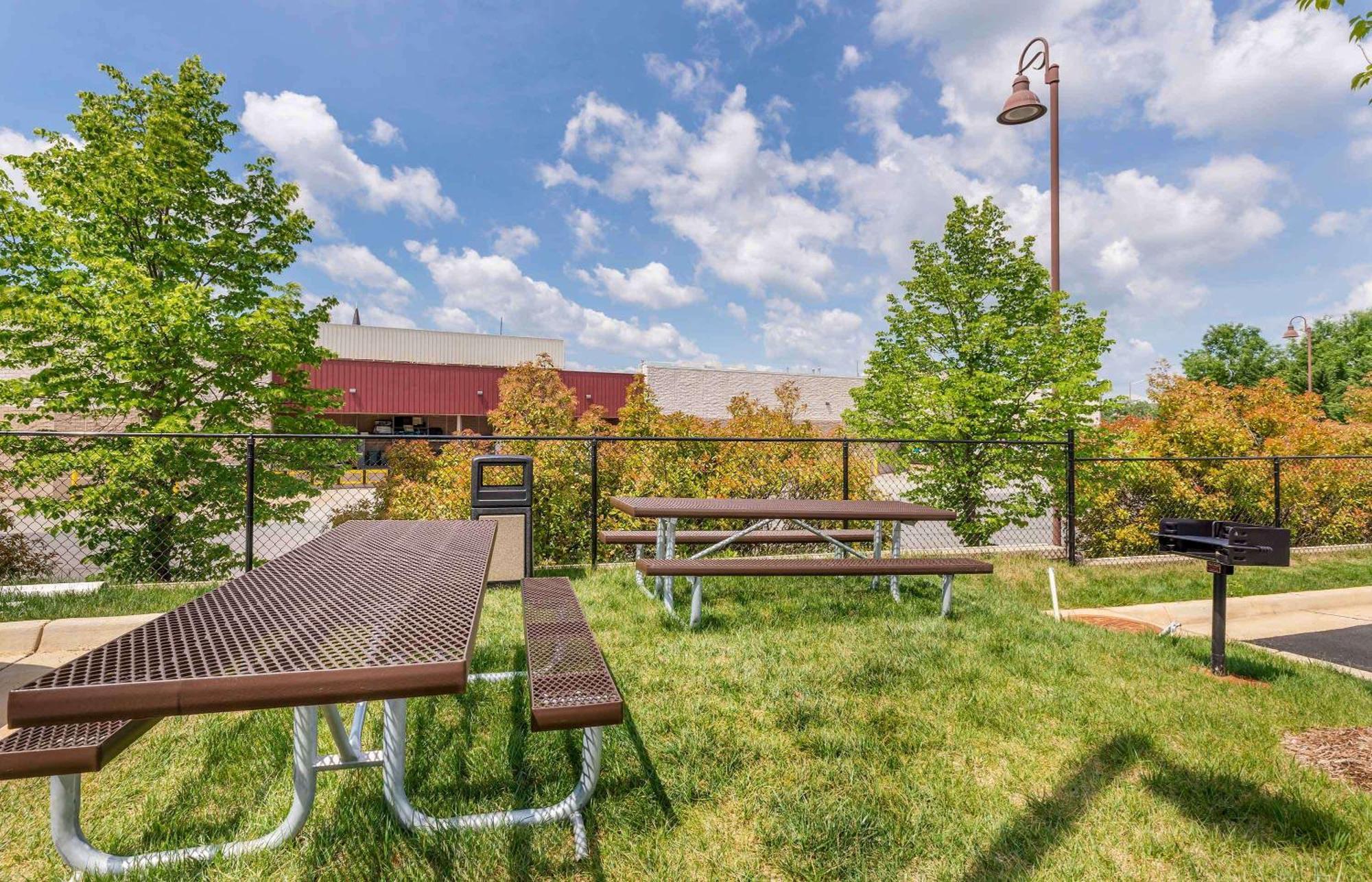Extended Stay America Premier Suites - Fredericksburg Esterno foto